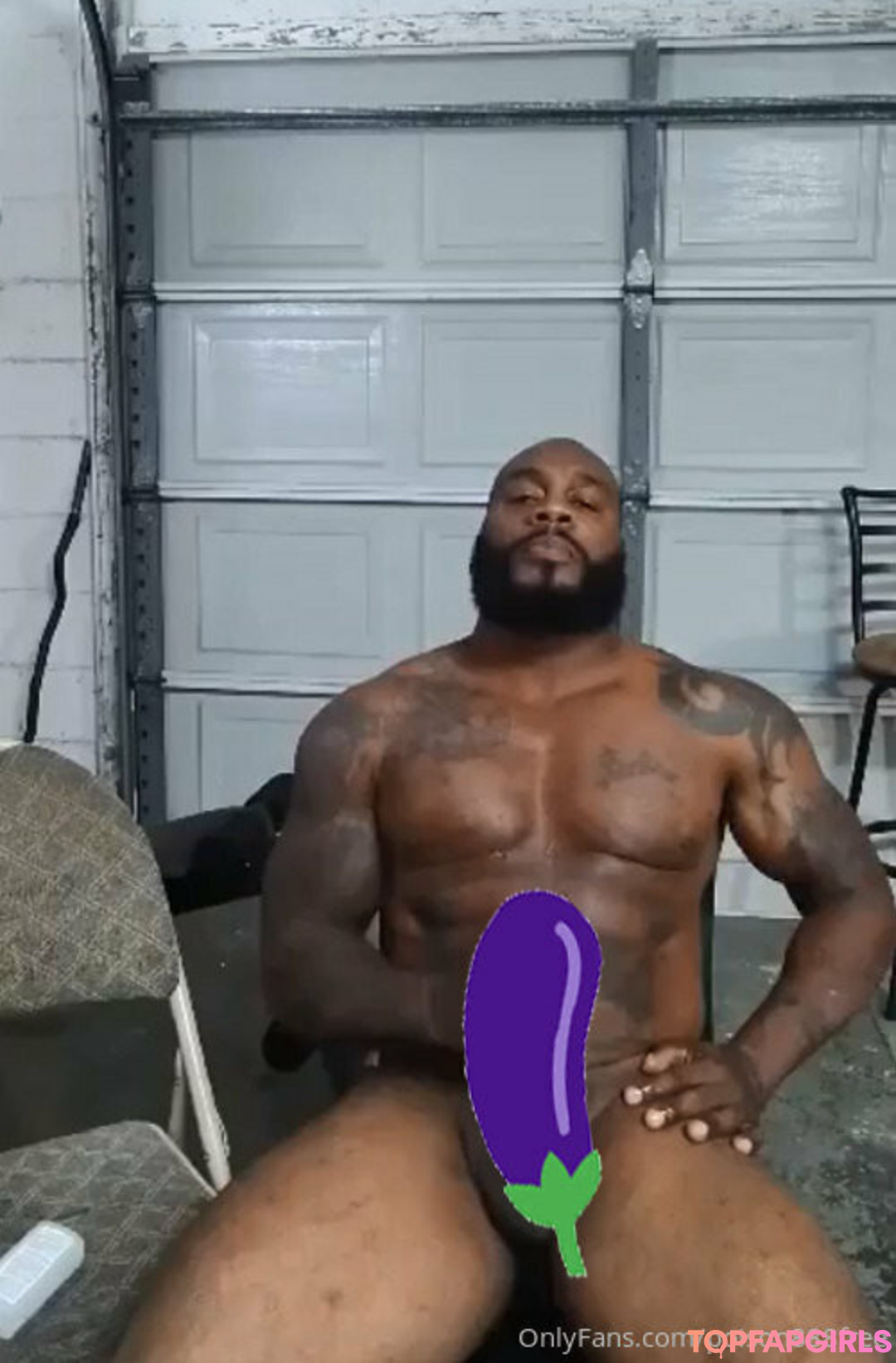 太った足のOnlyFans ポルノ 画像