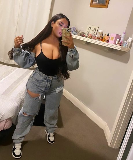 Maria Luisa かわいいスター アーカイブ