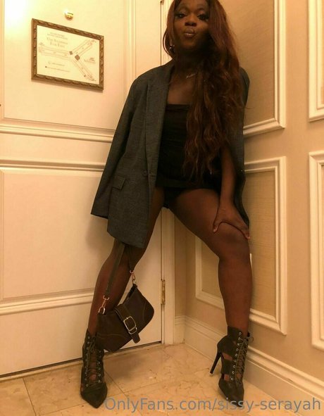 ゲイアナルOnlyFans ホットヌード 写真