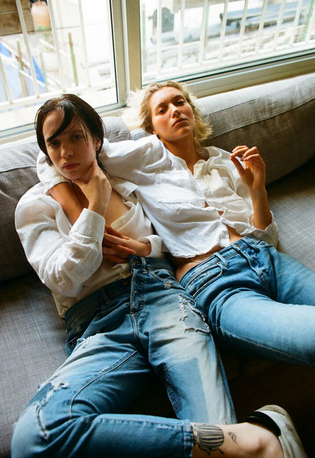 Anna April エロティック女優 画像