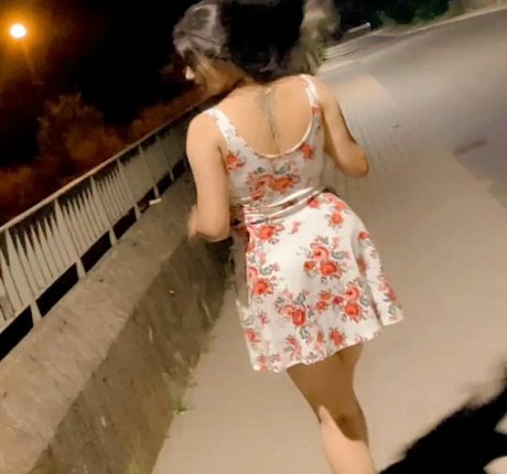 小人ヌードオンリーファンズ 無料エロ ギャラリー