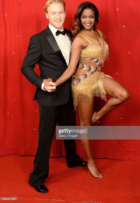 Oti Mabuse アダルトスター 写真