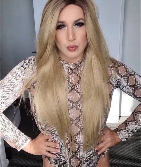 Brooke Spearz ポルノスター トップ ギャラリー