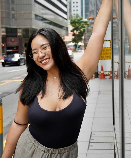 Mathilda Huang セックスモデル 写真