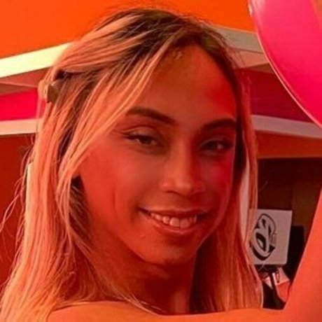 ぽっちゃり黒人OnlyFans ホットポルノ 写真