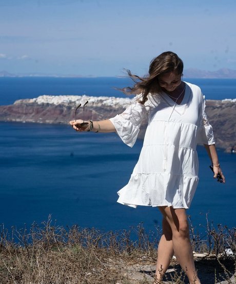 曲線美のラテン系オンリーファンズ xxx 画像