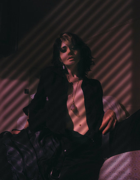 年配の熟女オンリーファンズ 無料裸 写真