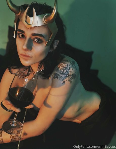 OnlyFansの普及 無料エロ 画像