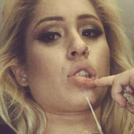 Goldie Glock ホットモデル 写真