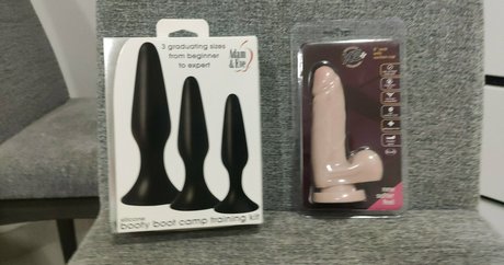 お金 オンリーファンズ セクシー 画像