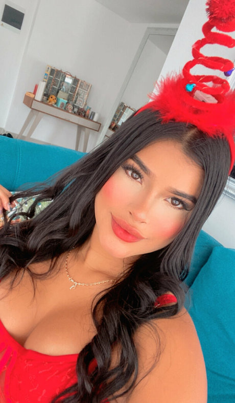 BBWシーメールオンリーファンズ えろ 画像