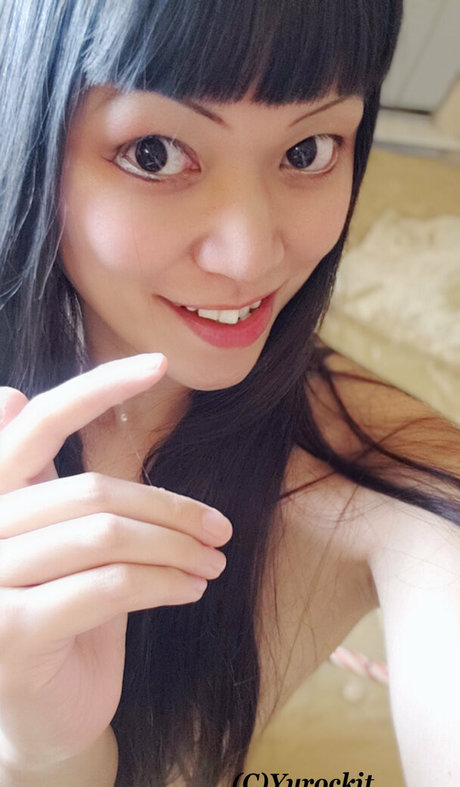 シックオンリーファン 無料 画像