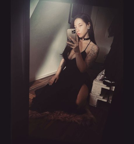 vicki25 独占ポルノスター 画像