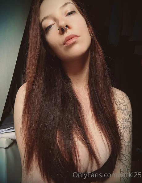 vicki25 ヌードモデル ギャラリー