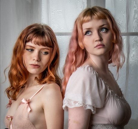 Taylor Lorna トップ女優 ギャラリー