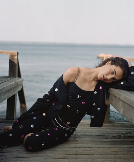 Margaret Qualley ポルノスター 写真