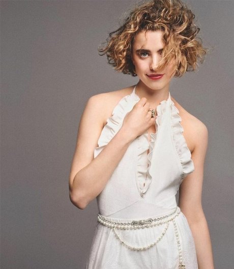 Margaret Qualley セックスポルノスター 画像