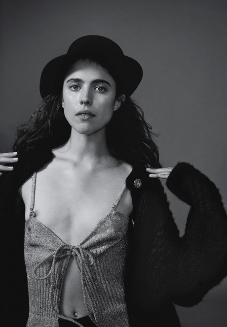 Margaret Qualley かわいいモデル 画像