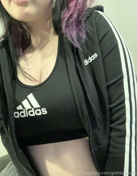 gothiccpeach セクシー女優 写真