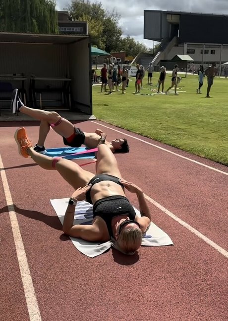 アジアンスター OnlyFans 美しいxxx 画像