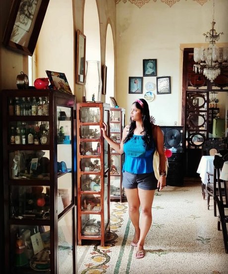 Tassels and Trails ホットなポルノスター 写真