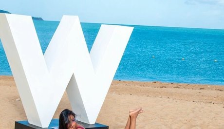 Shivani 完璧なモデル 画像