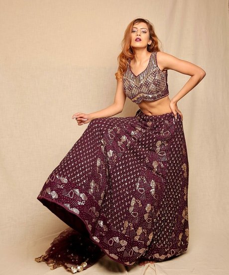 Akshita Dutta トップポルノスター 画像