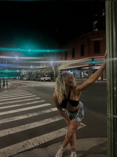 Salah Brooks 完璧なモデル ギャラリー