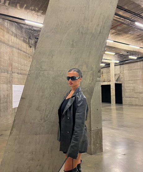 Isabella Evans HDスター ギャラリー