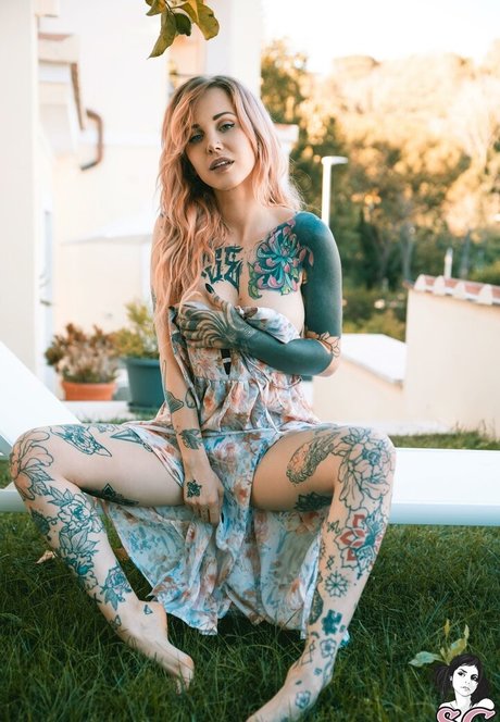 Ninaq セックススター 写真