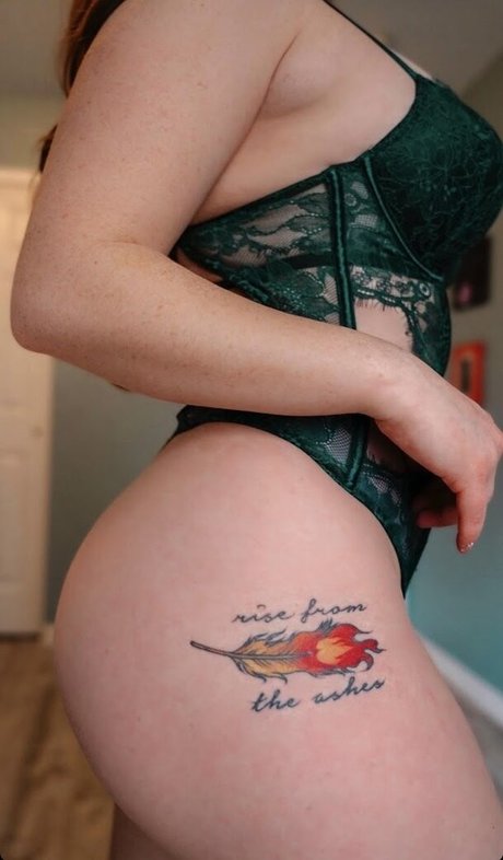 Megan DeLuca 素敵なスター 写真