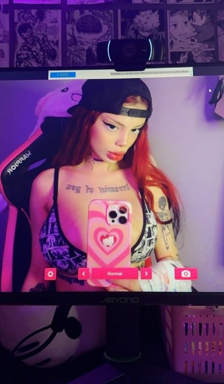 ポーグエボニーオンリーファンズ えろ 写真