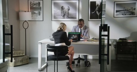 ブッシュ・オンリーファンズ アダルト アーカイブ