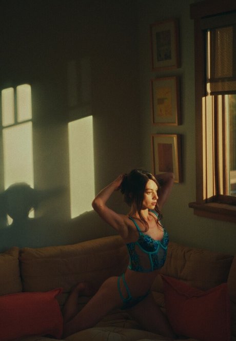 太めのブロンドオンリーファンズ 無料 写真