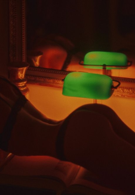 スマイルオンリーファンズ 無料ヌード 画像