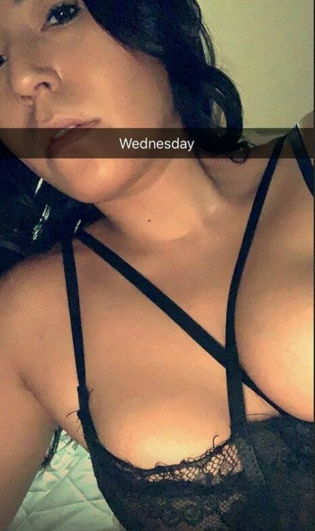 巨乳ティーンオンリーファンズ 可愛い 画像