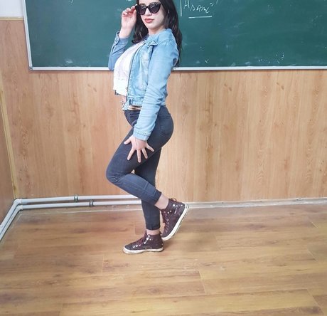 Denisa R Maria Profilbild