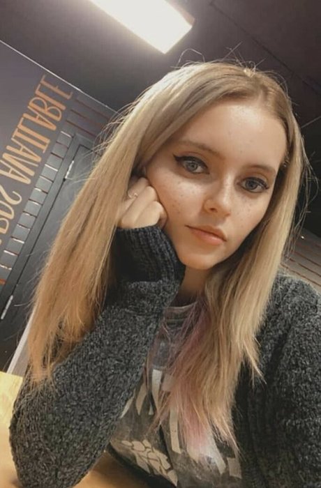 Jinxitsharley アダルトスター 写真