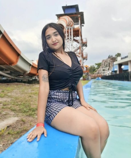 Ruchika Tandon ポルノスター 写真