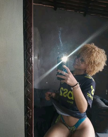 Sthefany Monteiro 可愛いモデル 画像