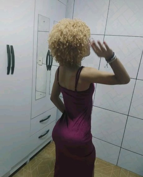 Sthefany Monteiro トップスター 写真