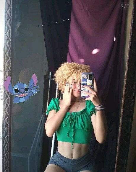 Sthefany Monteiro XXXモデル 写真