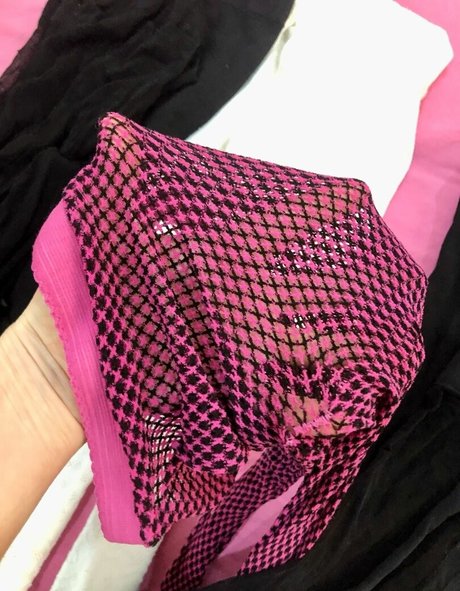 ブルネットの猫OnlyFans セクシー 写真