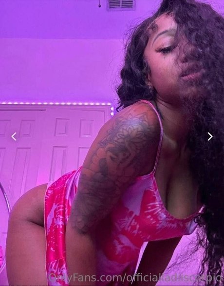 主観視点の手コキOnlyFans 美しいヌード ギャラリー