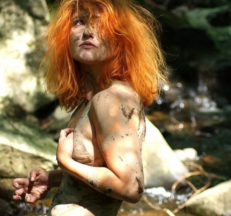 アジア人ニューハーフオンリーファンズ 美しい 写真