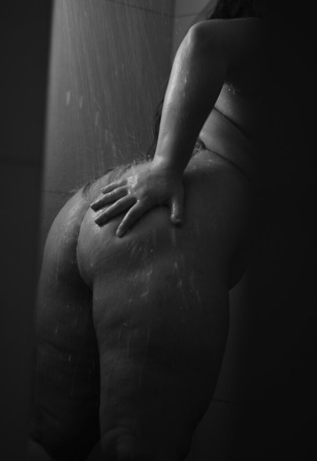 アンバー・オンリーファンズ トップ アーカイブ