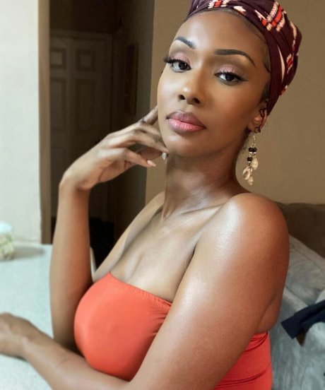 Six The Goddis ポルノスター xxx 画像