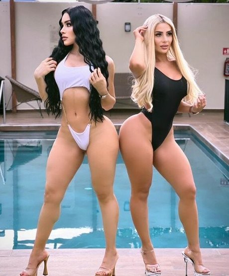 甘いおまんこオンリーファンズ パーフェクト 写真