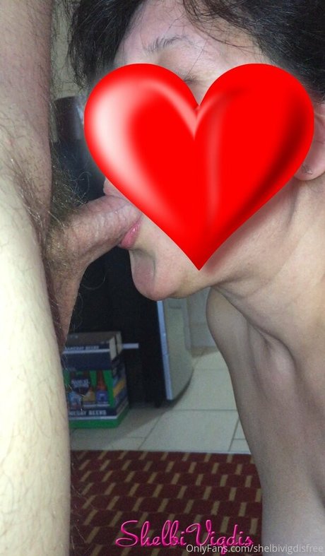 shelbivigdisfree 完璧なポルノスター 写真