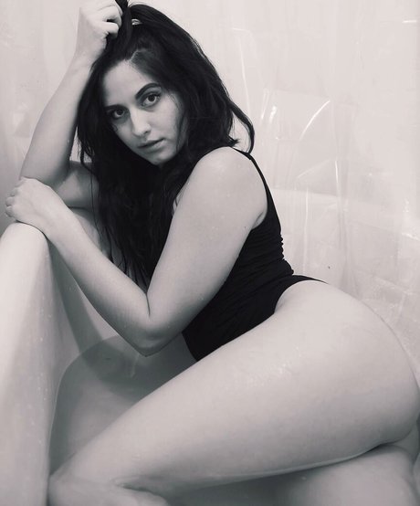 Ashley Jolly ポルノスター 可愛い 写真